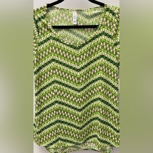 🌼 Lularoe Disney Classic T Medium NWT